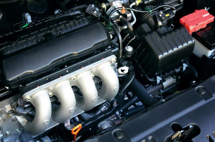 Масла для двухтактных и четырёхтактных двигателей: в чём разница